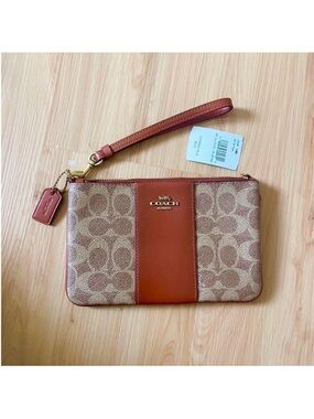 Coach Brass/Tan/Rust Small
Wristlet In Colorblock
Signature Canvas #32445